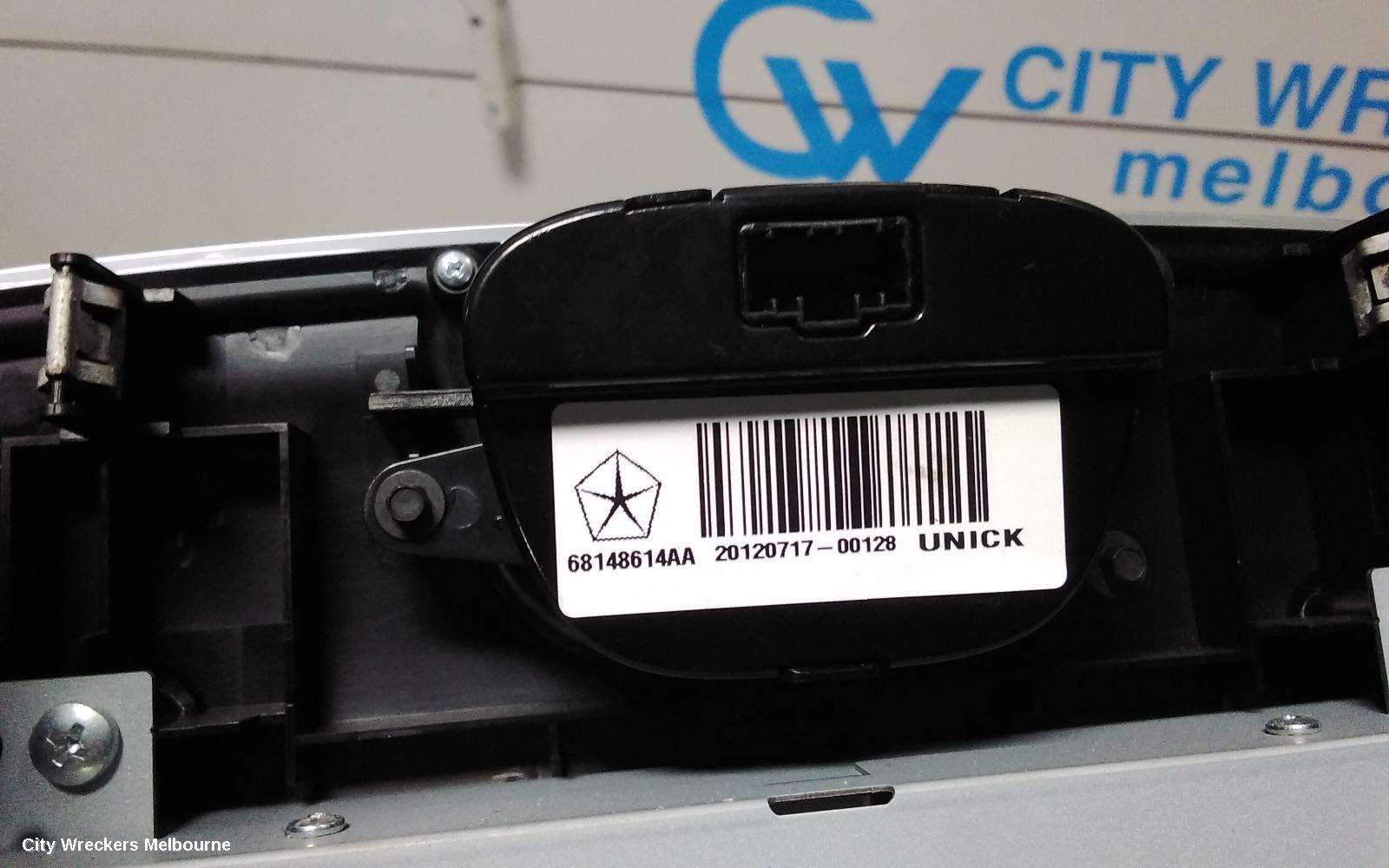 CHRYSLER 300C RADIO/CD/DVD/SAT/TV, SAT NAV HEAD UNIT, STANDARD TYPE, LX2, 07/2012 - 12/2014