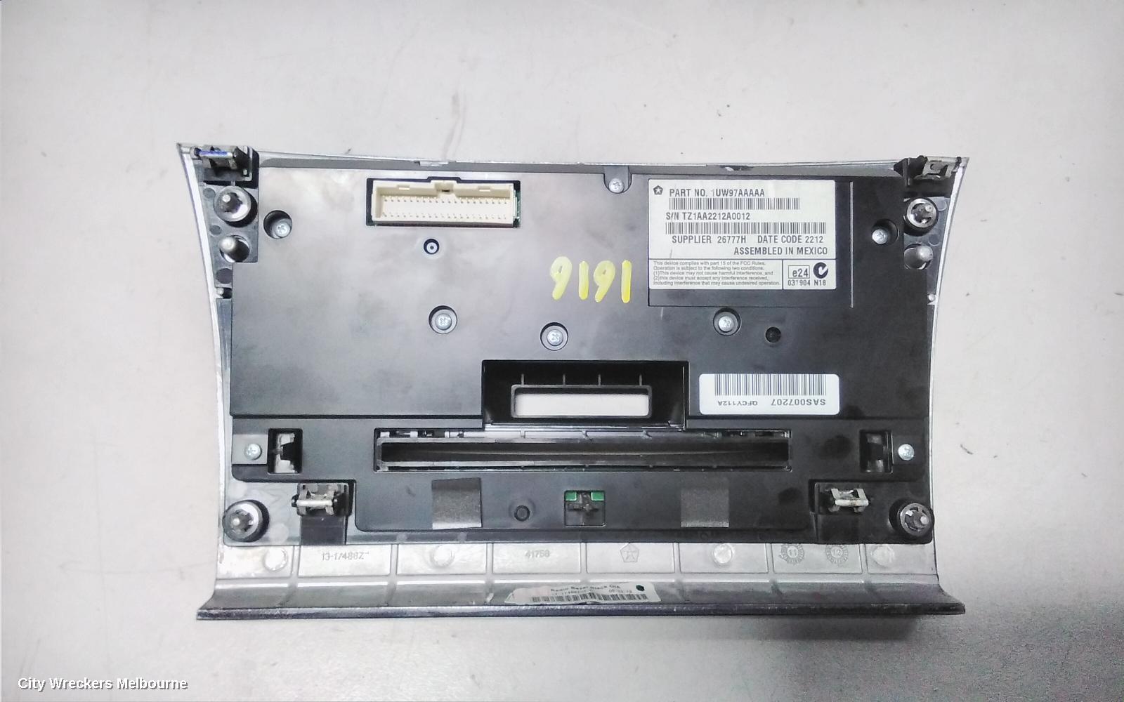 CHRYSLER 300C RADIO/CD/DVD/SAT/TV, SAT NAV HEAD UNIT, STANDARD TYPE, LX2, 07/2012 - 12/2014