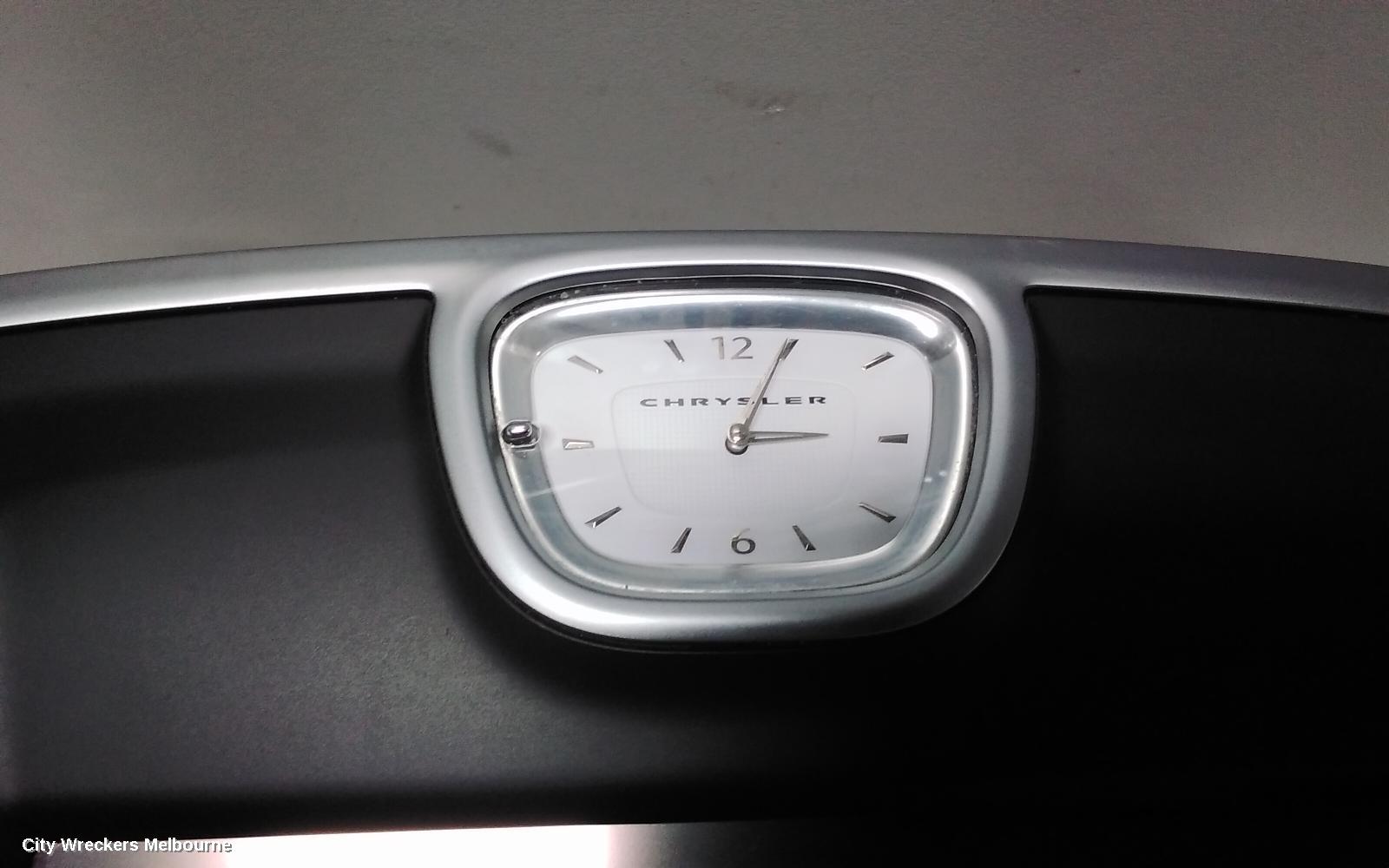 CHRYSLER 300C RADIO/CD/DVD/SAT/TV, SAT NAV HEAD UNIT, STANDARD TYPE, LX2, 07/2012 - 12/2014