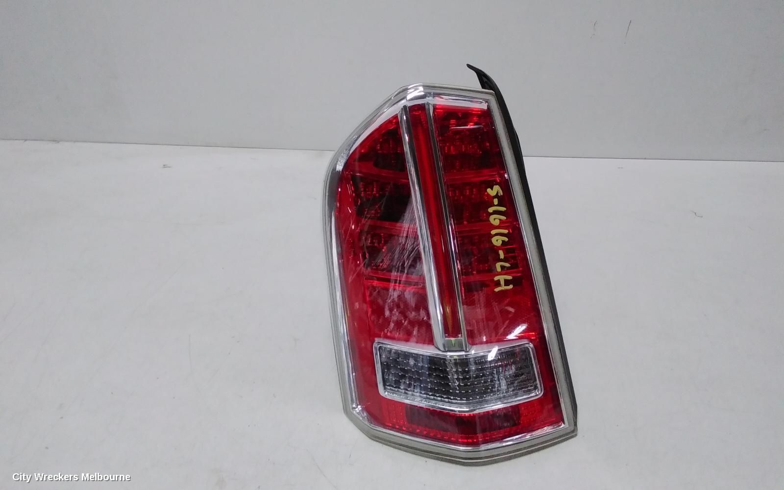 CHRYSLER 300C LEFT TAILLIGHT, LX2, 07/2012 - 12/2014