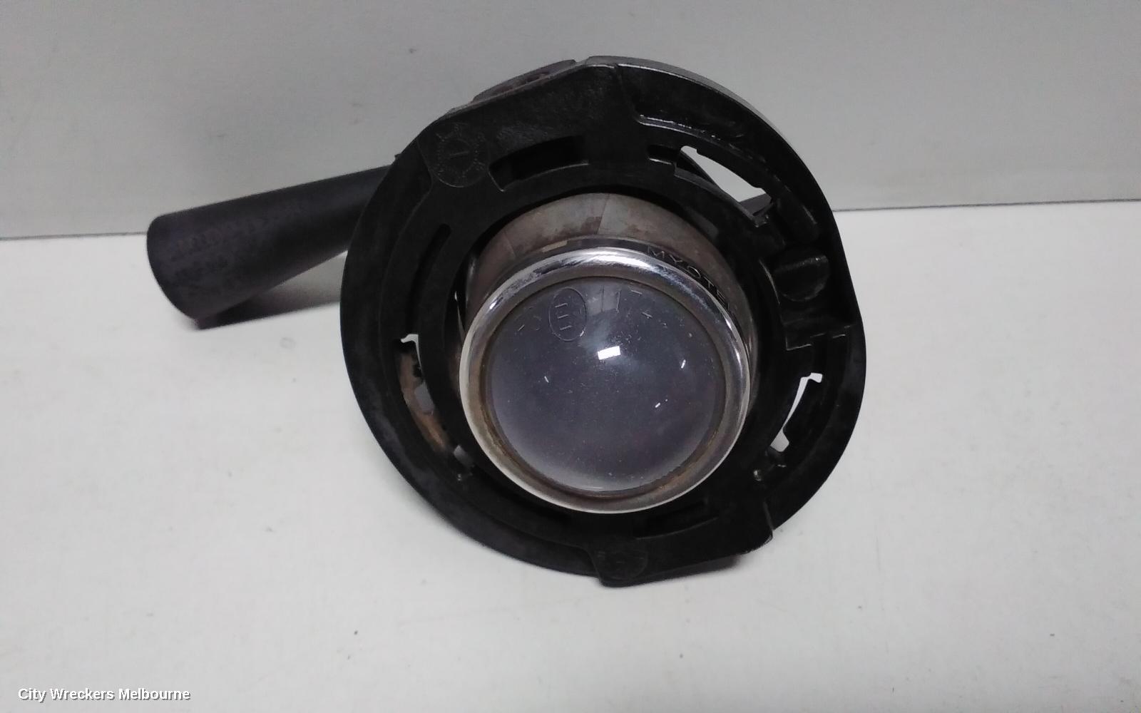 CHRYSLER 300C LEFT INDICATOR/FOG/SIDE, BUMPER FOGLAMP, LX2, 07/2012 - 12/2014