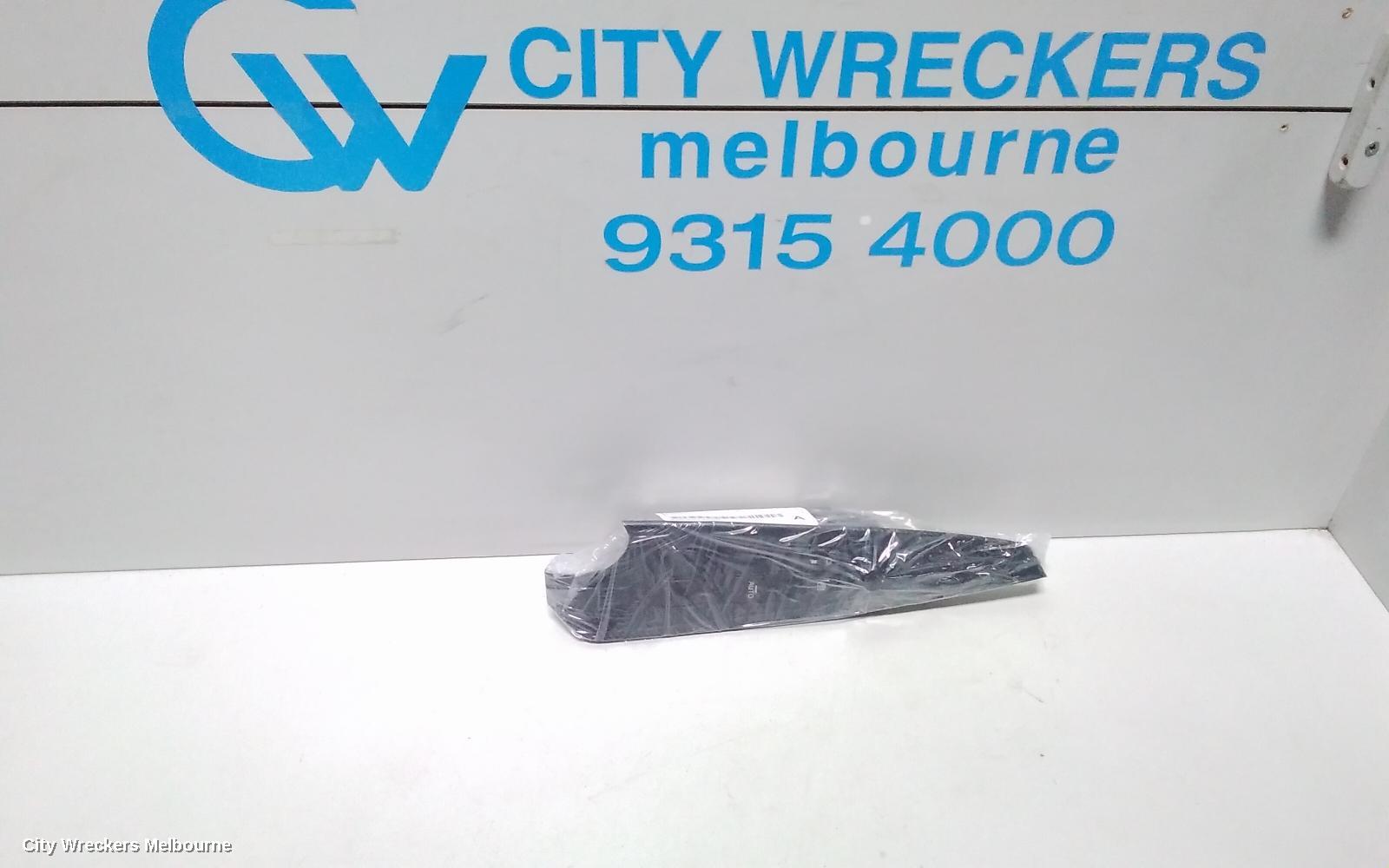 MAZDA 2 PWR DR WIND SWITCH, RH FRONT (MASTER SWITCH), NON AUTO FOLD TYPE, DJ/DL, 02/2017 ONWARDS