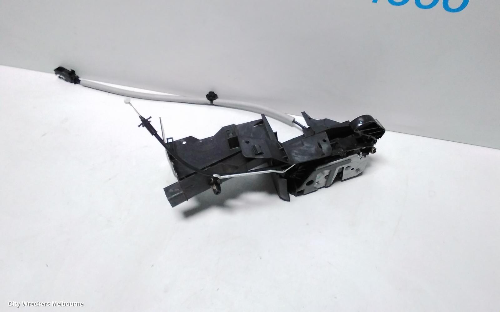 FORD FOCUS DOOR/BOOT/GATE LOCK, RIGHT FRONT DOOR LOCK, HATCH, RS/ST, LZ, 10/2014 - 11/2018