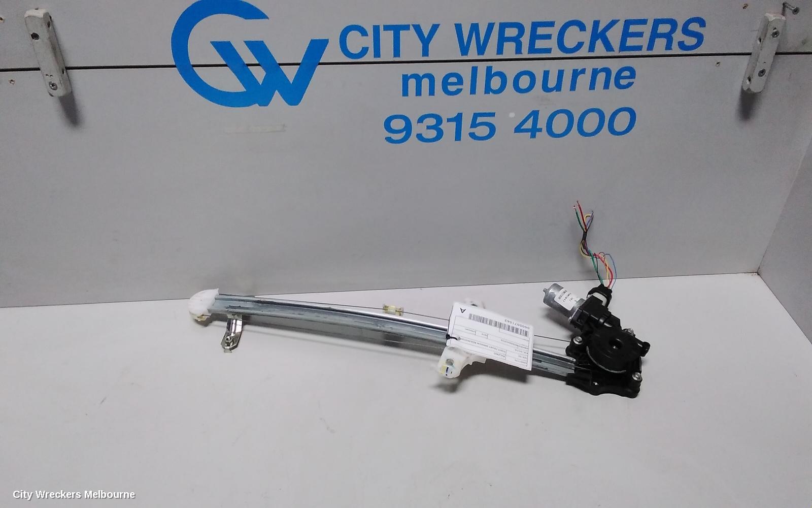SUZUKI BALENO RIGHT FRONT WINDOW REG/MOTOR, EW, 04/2016 - 12/2022