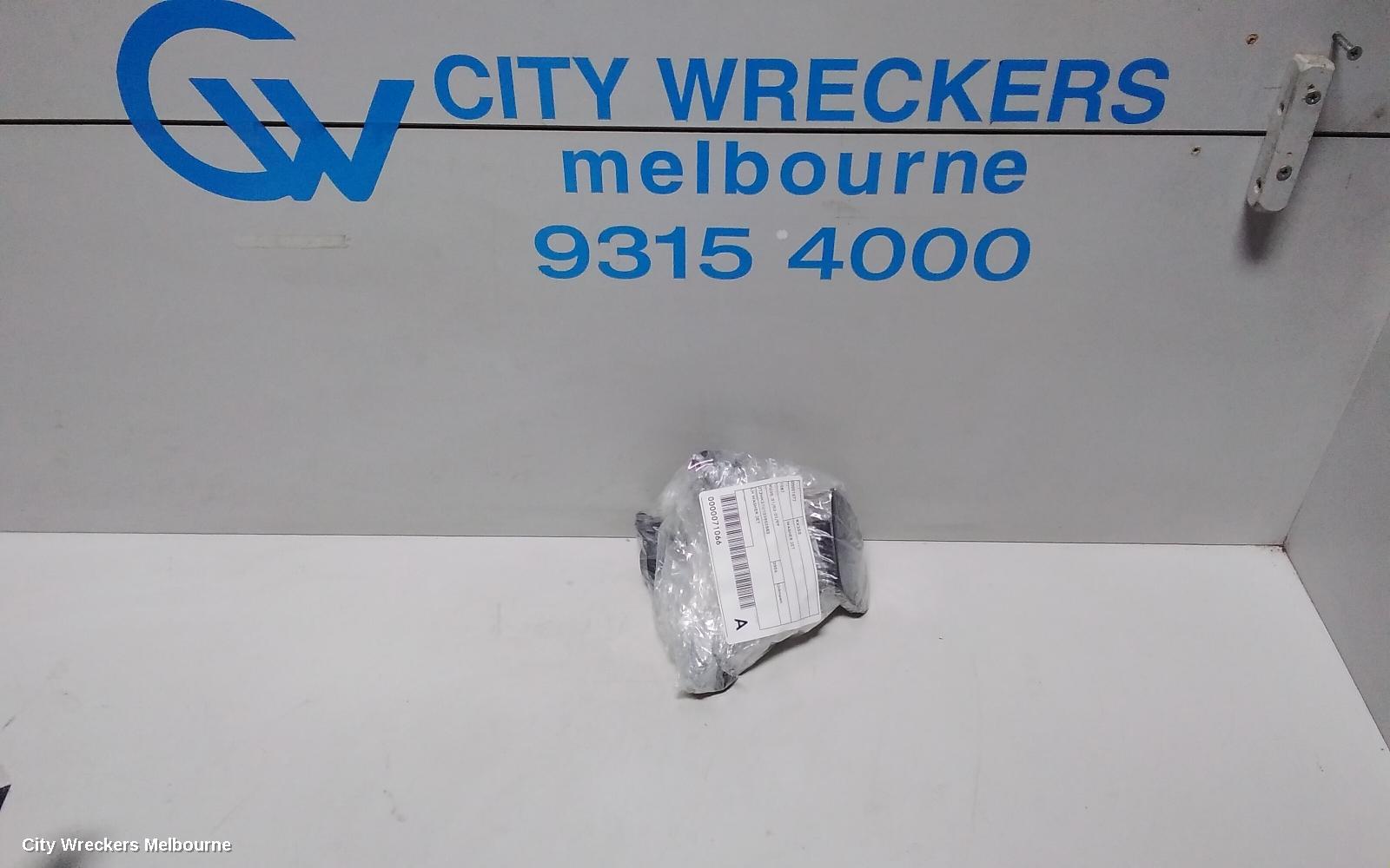 LEXUS RX SERIES WASHER JET, XU30, 01/2003 - 02/2009