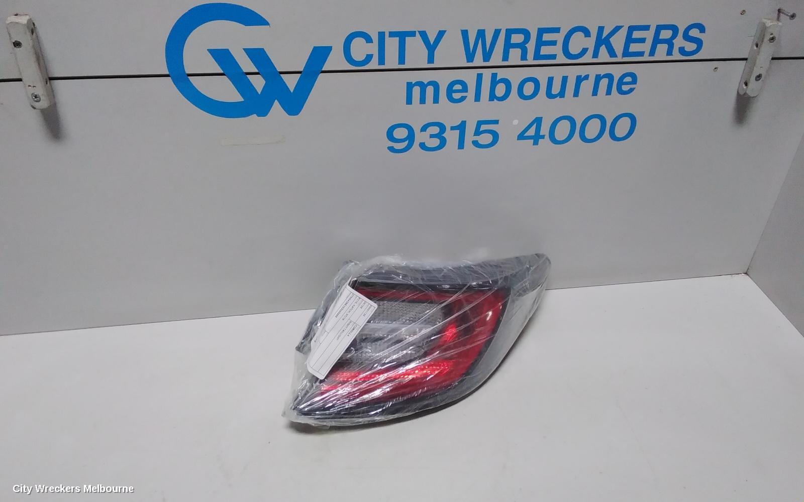 TOYOTA COROLLA RIGHT TAILLIGHT, E210, HATCH, 07/2018 ONWARDS