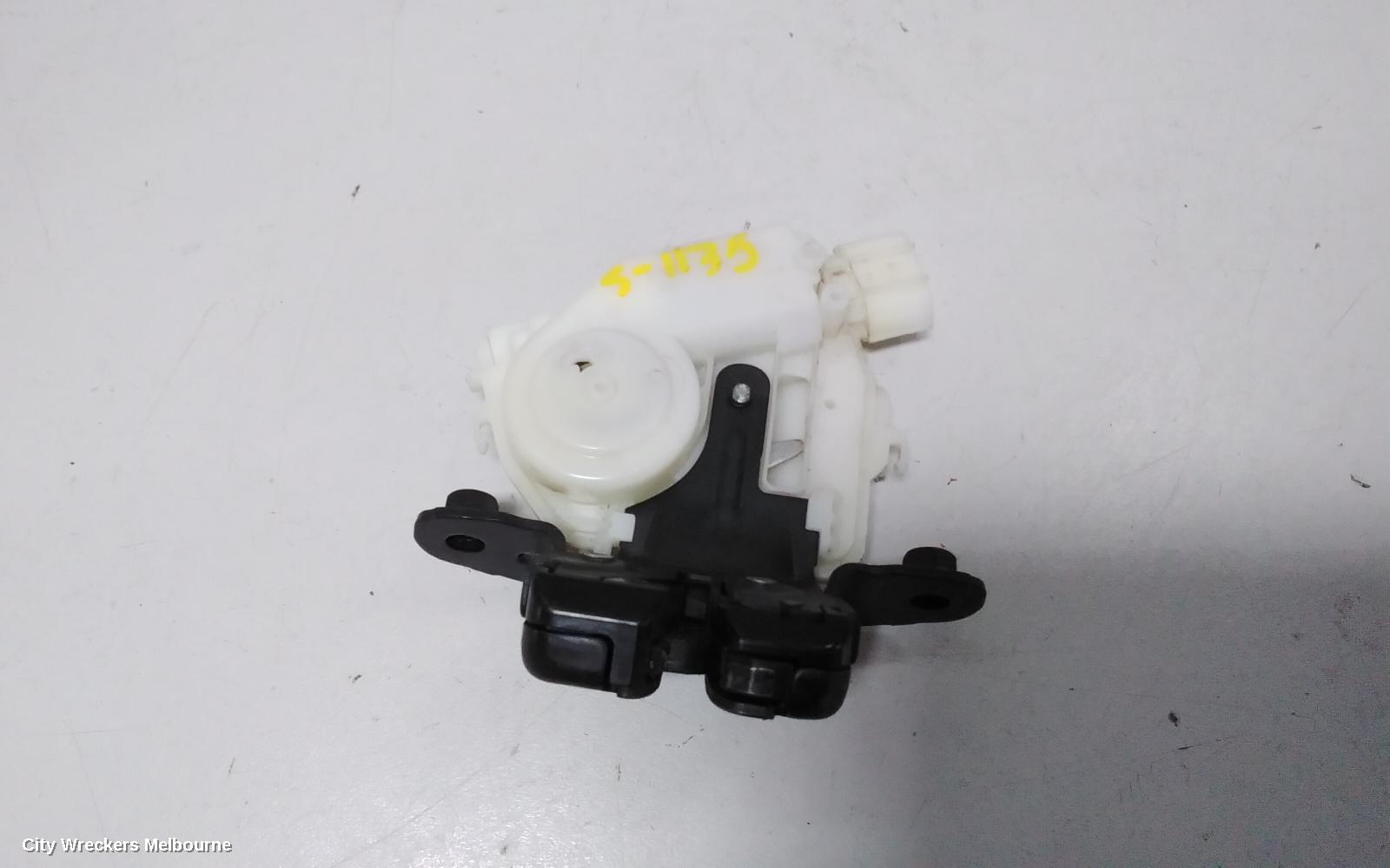 TOYOTA COROLLA DOOR/BOOT/GATE LOCK, TAILGATE LOCK, E210, HATCH, 07/2018 ONWARDS