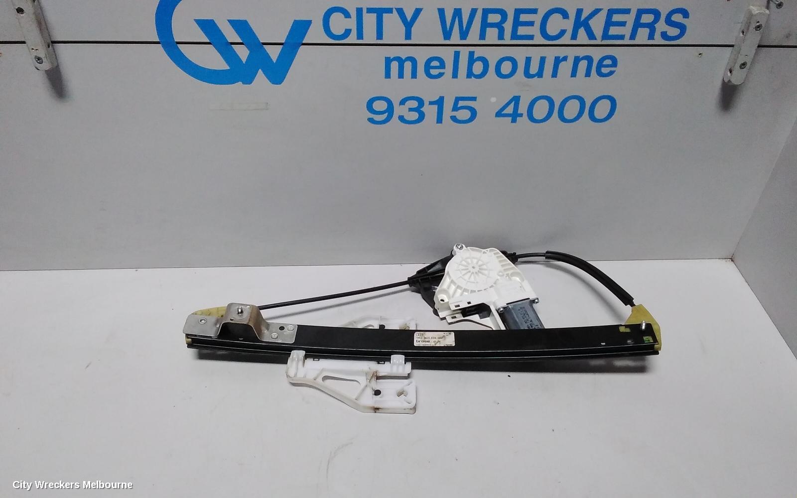 AUDI Q3 RIGHT REAR WND REG/MOTOR, 8U, 03/2012 - 12/2018