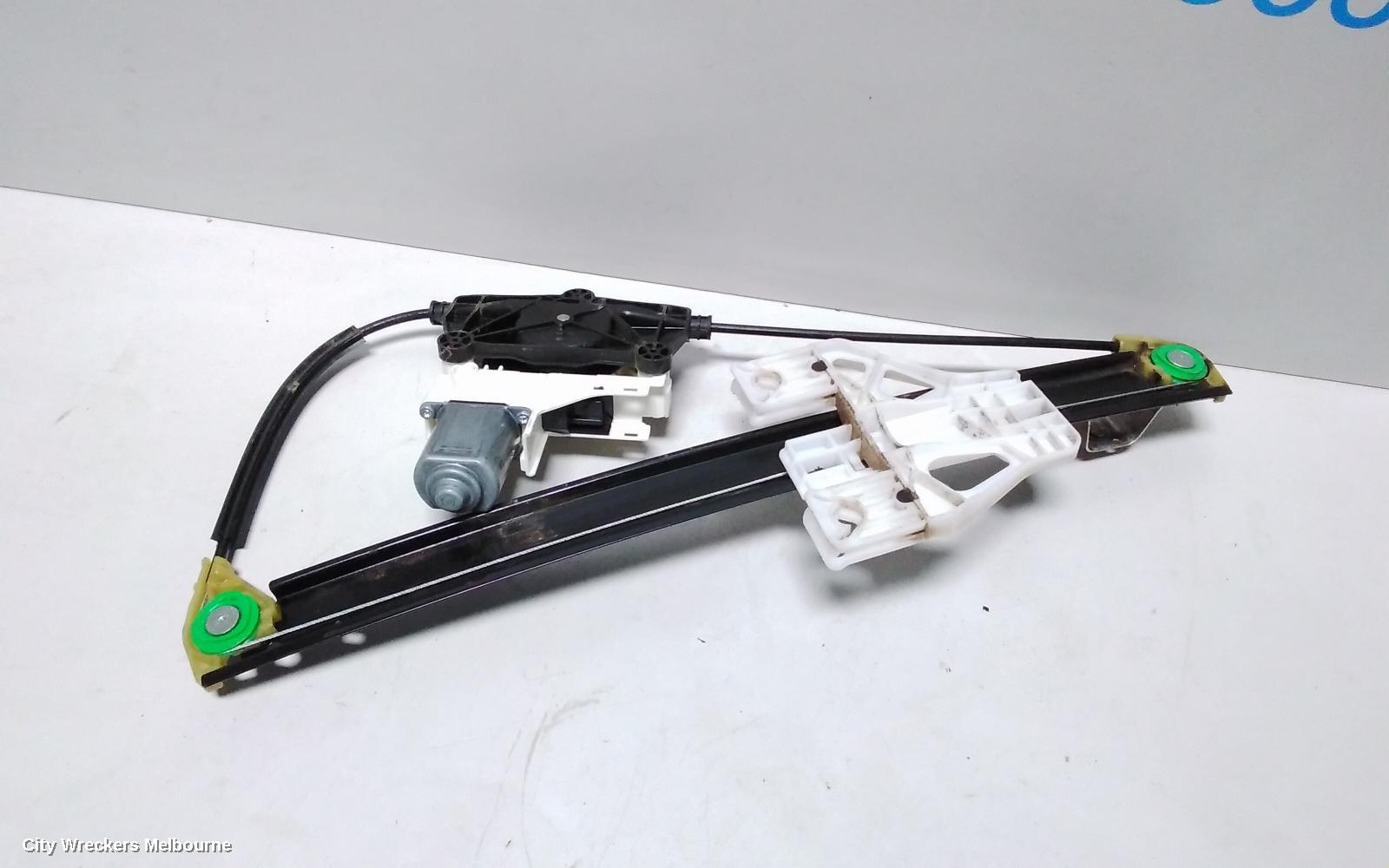 AUDI Q3 RIGHT REAR WND REG/MOTOR, 8U, 03/2012 - 12/2018