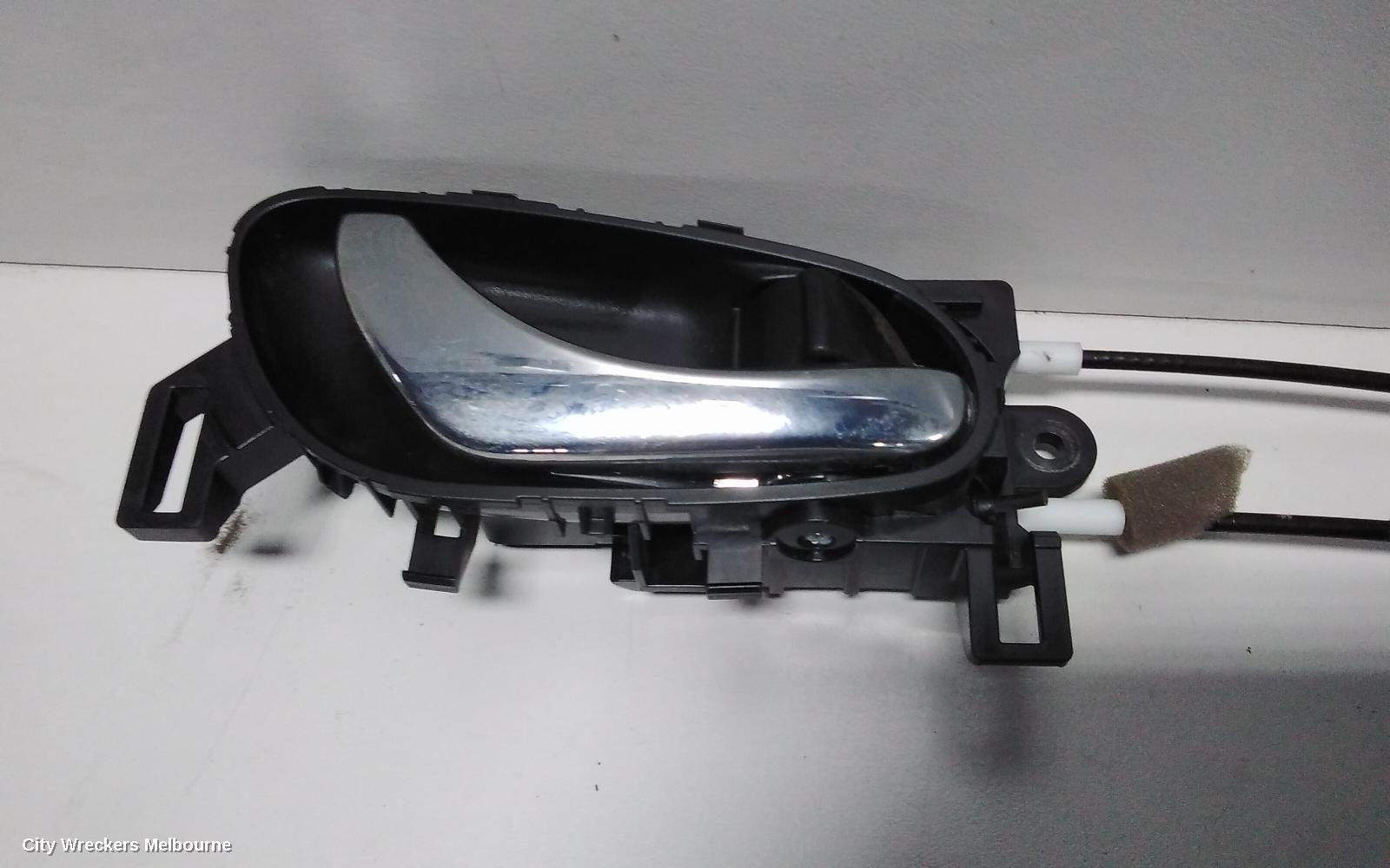 NISSAN XTRAIL DOOR/BOOT/GATE LOCK, RIGHT FRONT DOOR LOCK, T32, 03/2014 ONWARDS
