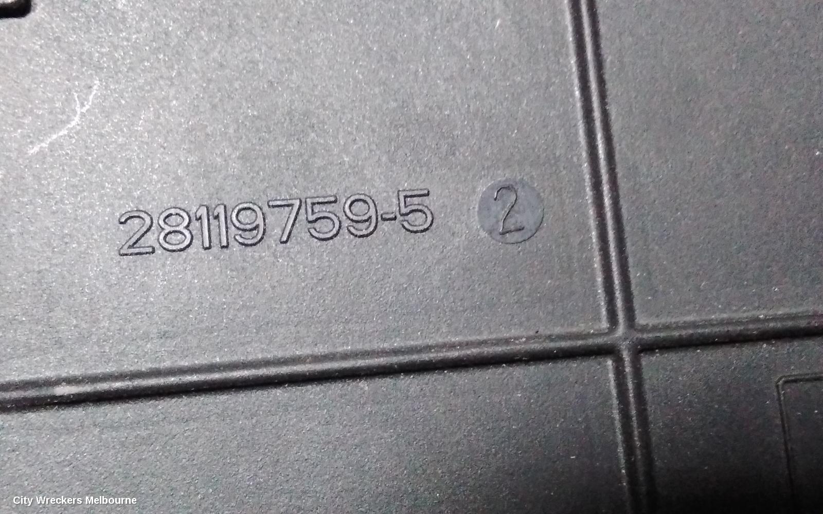 PEUGEOT PARTNER FUSE BOX, VAN 09/2008 - 01/2015