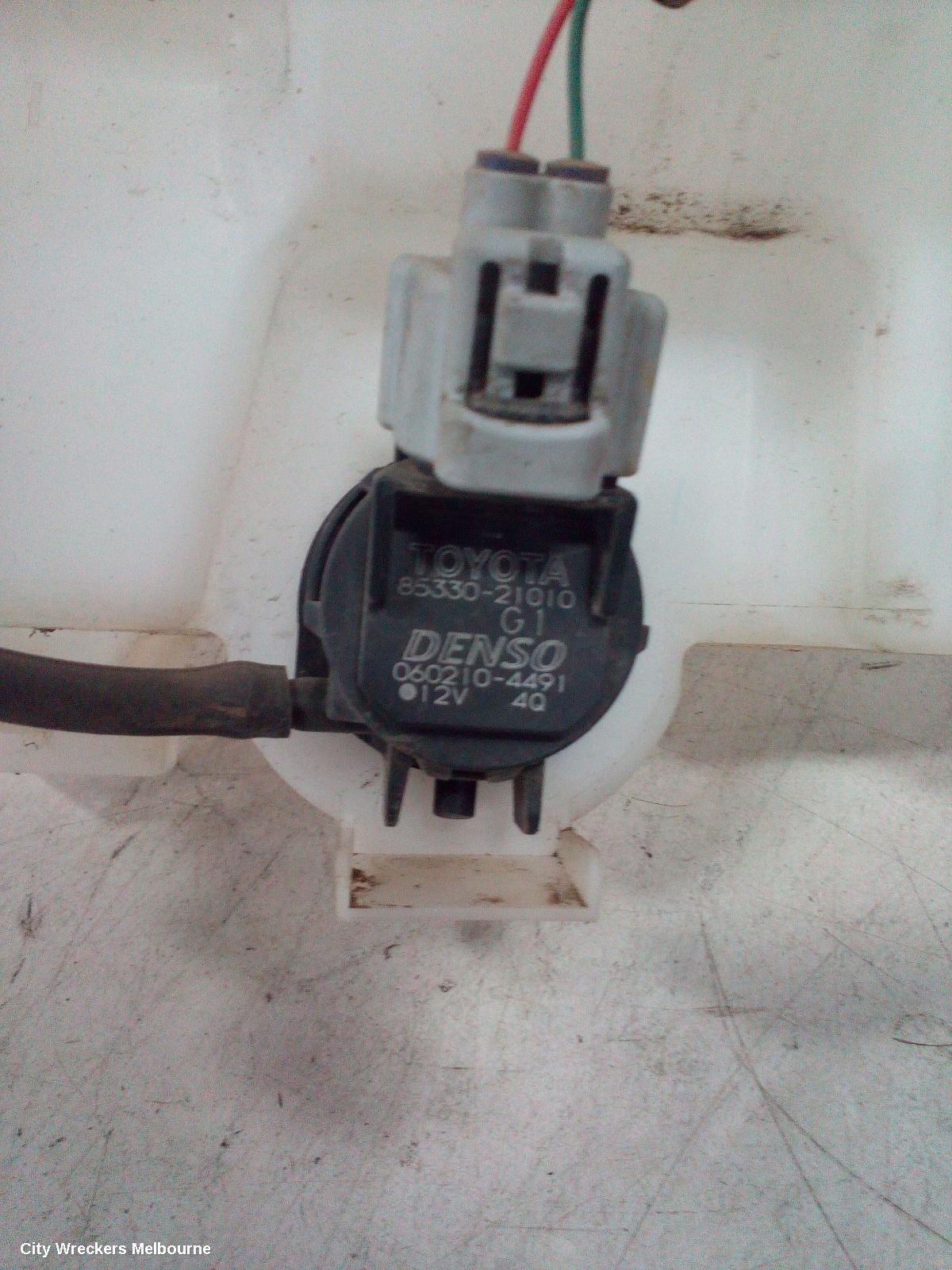 TOYOTA CAMRY WASHER BOTTLE, ASV50/AVV50, 12/2011 - 10/2017