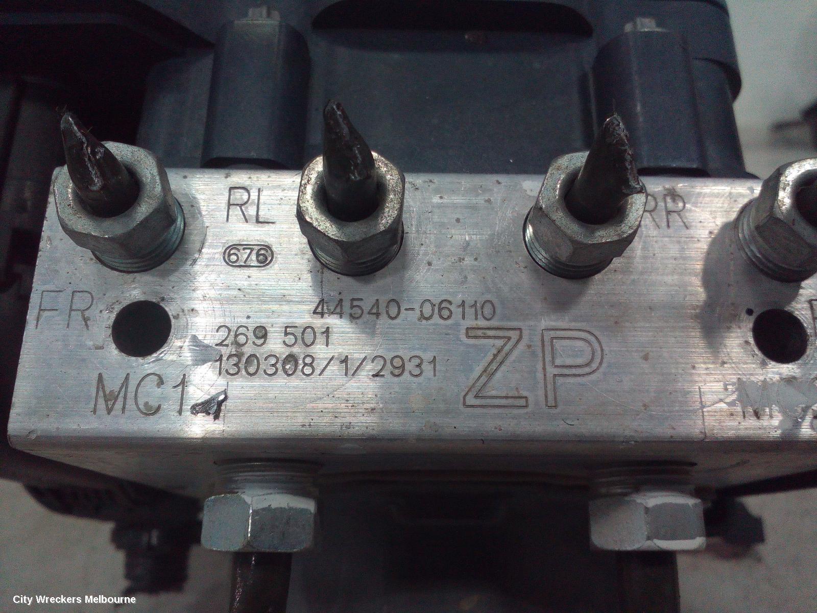 TOYOTA CAMRY ABS PUMP/MODULATOR, ASV50, STANDARD (NON HYBRID), P/N 4454006110, 12/2011 - 05/2015