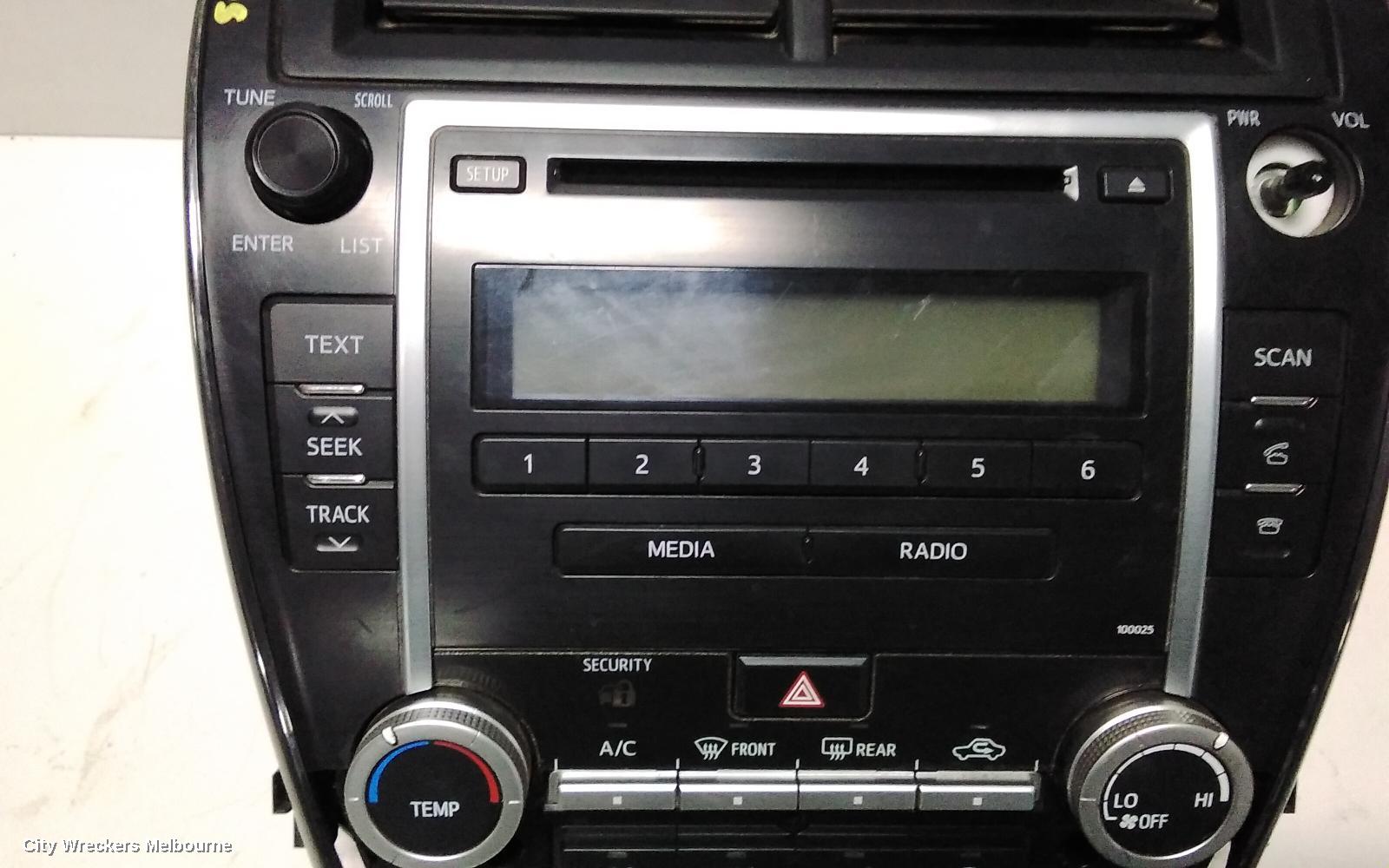 TOYOTA CAMRY RADIO/CD/DVD/SAT/TV, SINGLE DISC CD PLAYER (P/N ON FACE 100025), ASV50/AVV50, 12/2011 - 05/2015