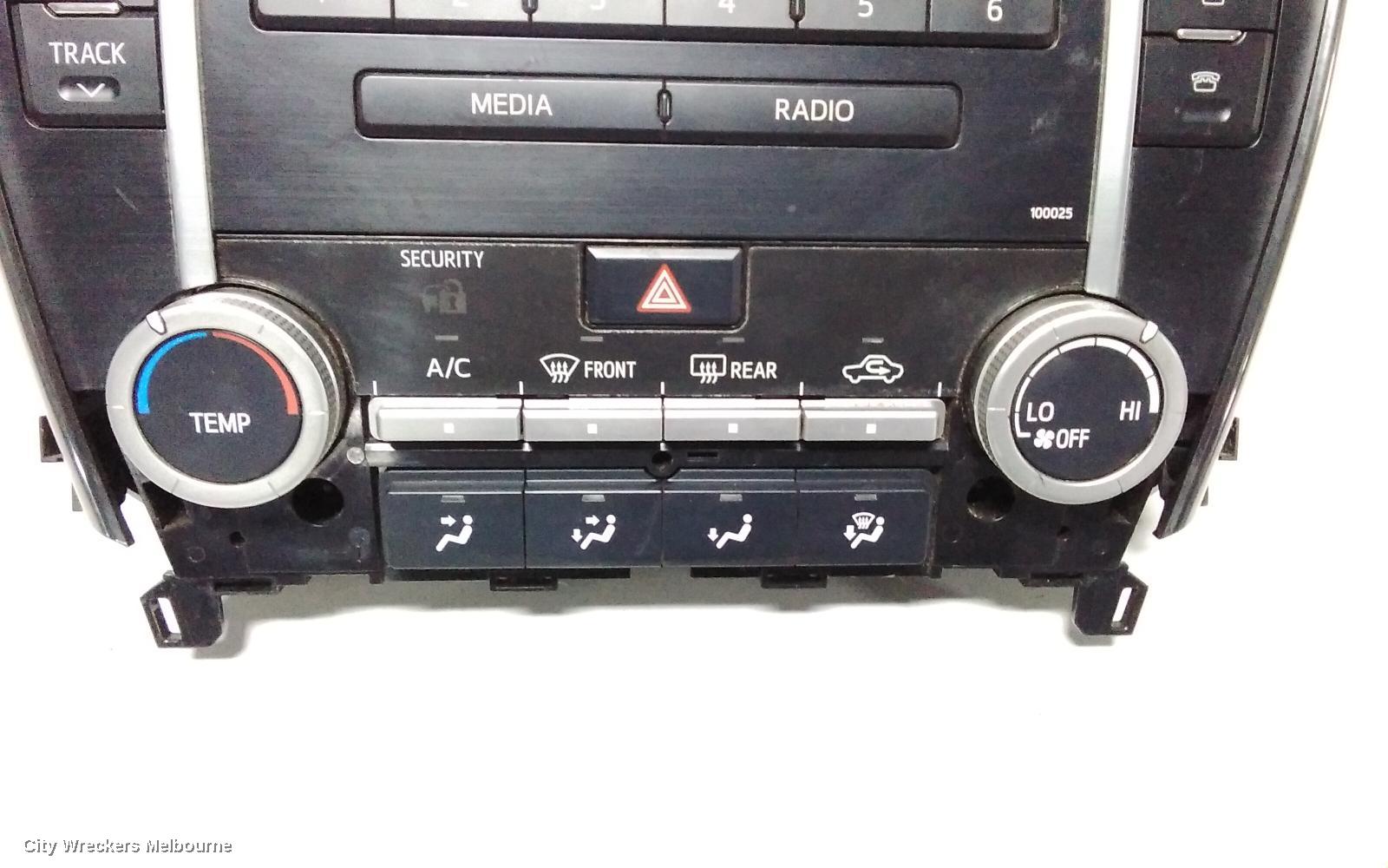 TOYOTA CAMRY RADIO/CD/DVD/SAT/TV, SINGLE DISC CD PLAYER (P/N ON FACE 100025), ASV50/AVV50, 12/2011 - 05/2015