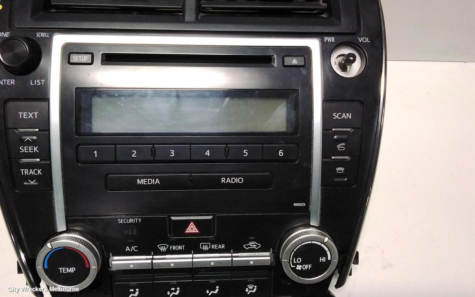 TOYOTA CAMRY RADIO/CD/DVD/SAT/TV, SINGLE DISC CD PLAYER (P/N ON FACE 100025), ASV50/AVV50, 12/2011 - 05/2015