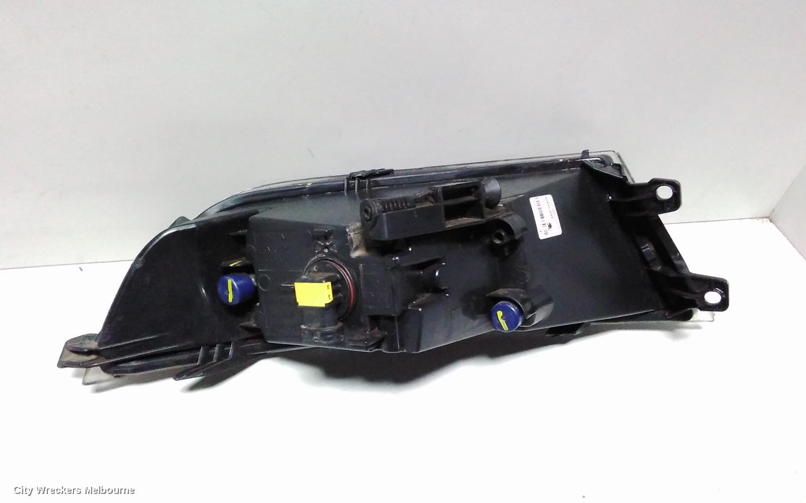 SKODA FABIA LEFT INDICATOR/FOG/SIDE, BUMPER FOGLAMP, CLEAR SURROUND NJ, 01/2015 - 06/2018