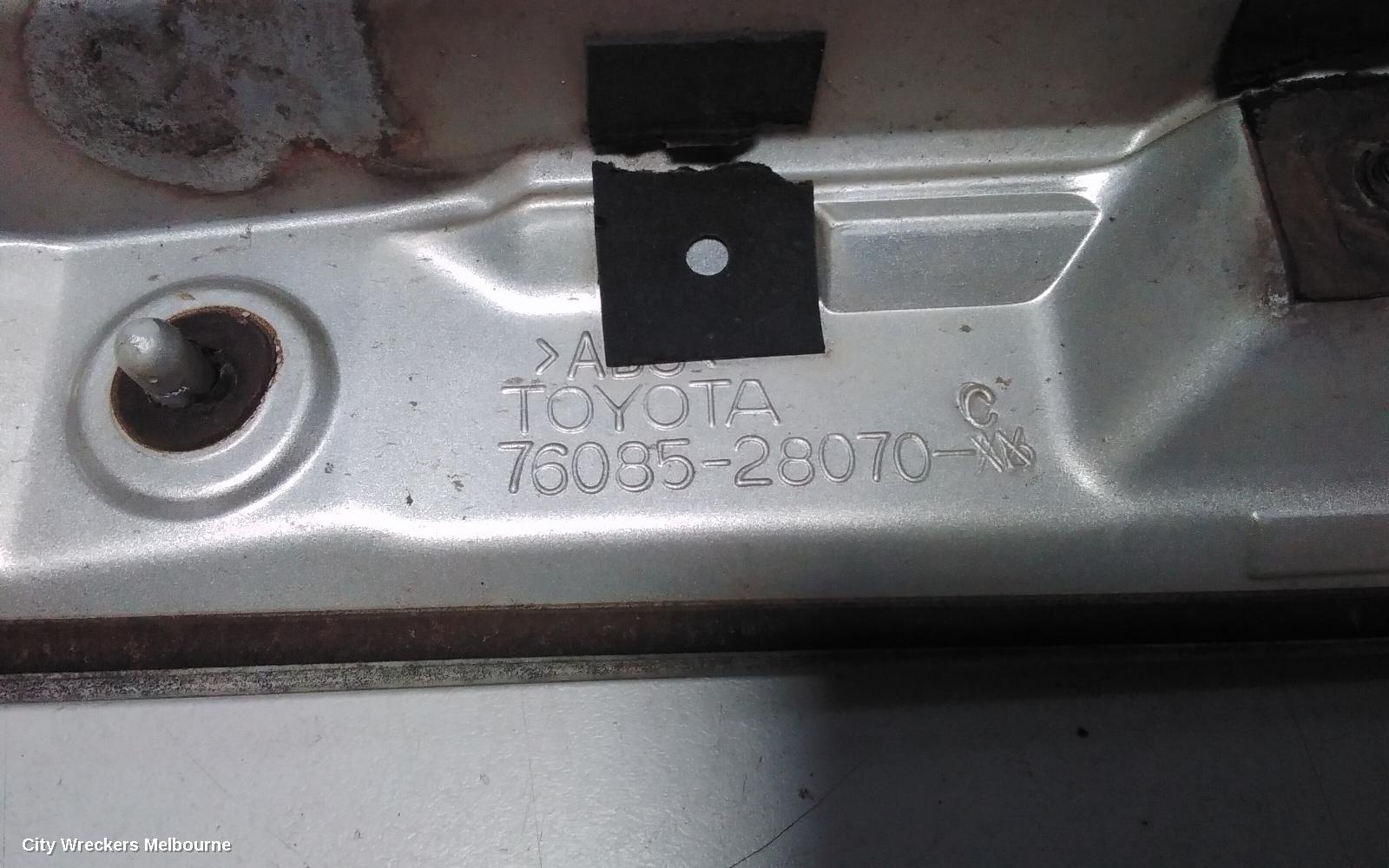 TOYOTA TARAGO REAR SPOILER, ACR30, (TAILGATE), 06/2000 - 02/2006