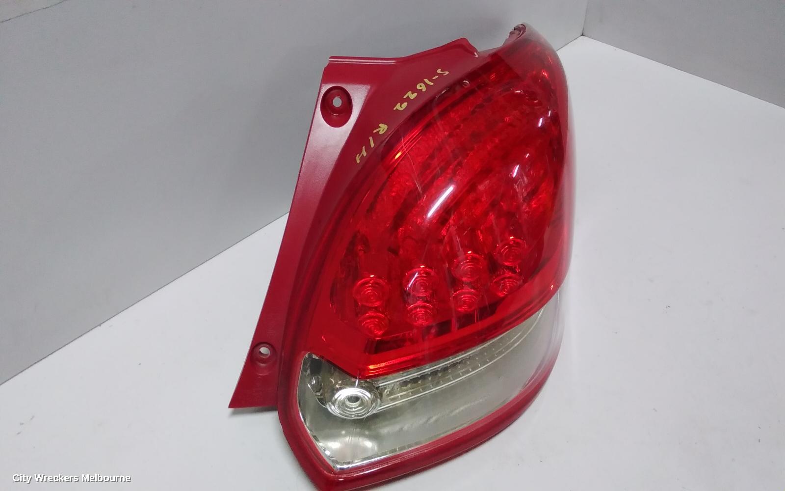 HYUNDAI VELOSTER RIGHT TAILLIGHT, IN BODY, FS, LED TYPE, 12/2011 - 02/2018