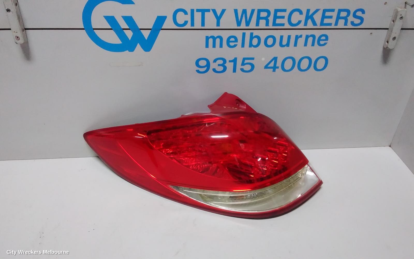 HYUNDAI VELOSTER LEFT TAILLIGHT, IN BODY, FS, LED TYPE, 12/2011 - 02/2018