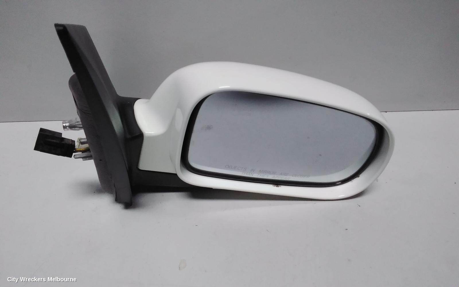 SSANGYONG ACTYON RIGHT DOOR MIRROR, 100 SERIES, 01/2005 - 01/2017