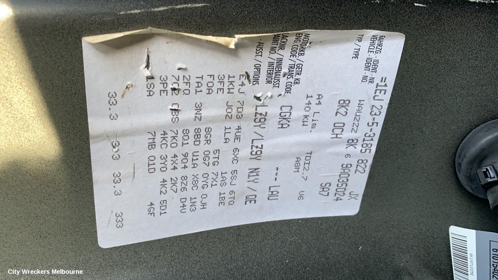 AUDI A4 LEFT FRONT HUB ASSEMBLY, B8 8K, FWD/AWD, 02/2008 - 09/2015