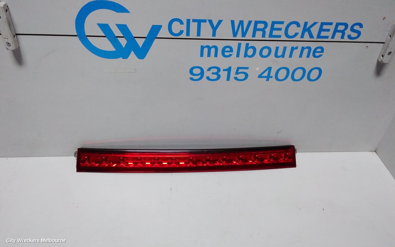 TOYOTA TARAGO REAR GARNISH, TAILGATE GARNISH (CENTRE), ACR50R, 03/2006 - 06/2020