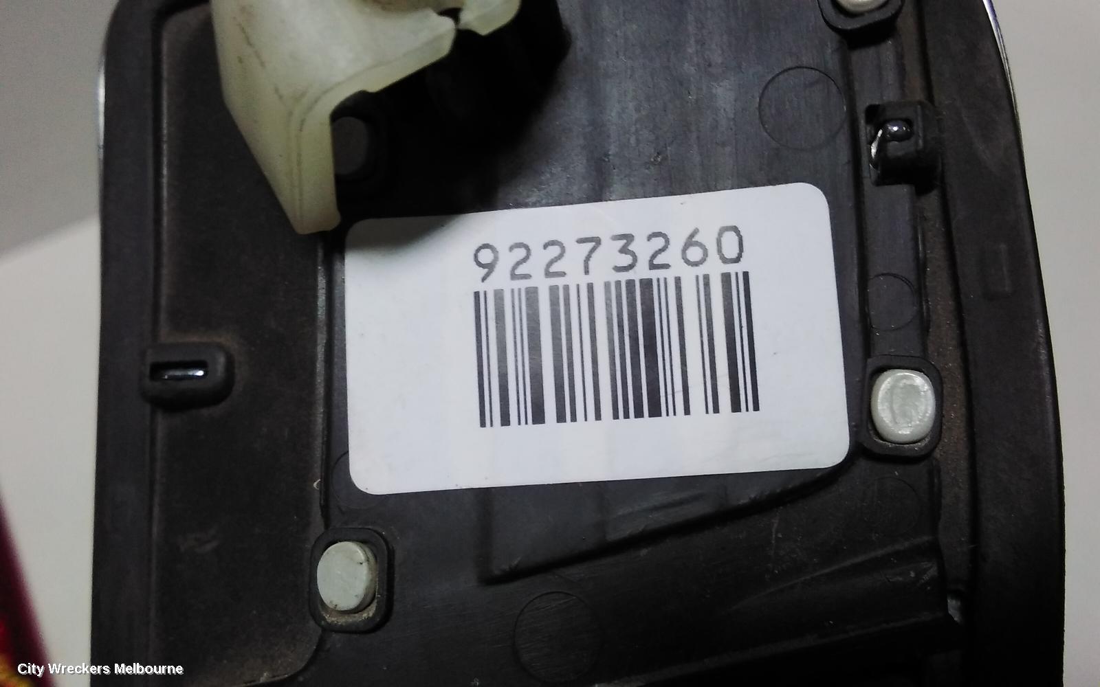 HOLDEN COMMODORE LEFT INDICATOR/FOG/SIDE, GUARD FLASHER (REPEATER), VF, 05/2013 - 12/2017