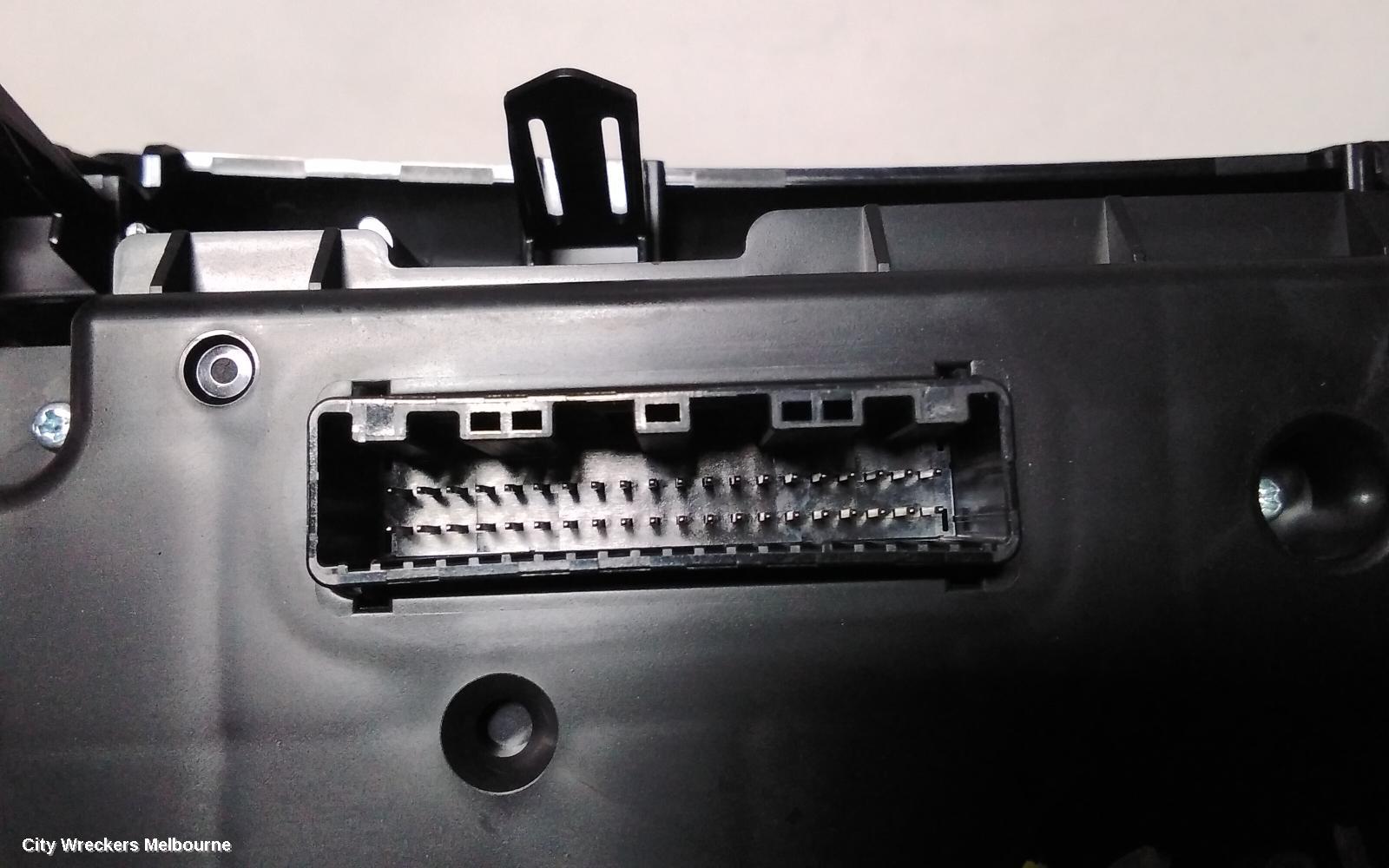 SUBARU FORESTER HEATER/AC CONTROLS, SK, DUAL ZONE CLIMATE CONTROL, 08/2018 - 11/2024