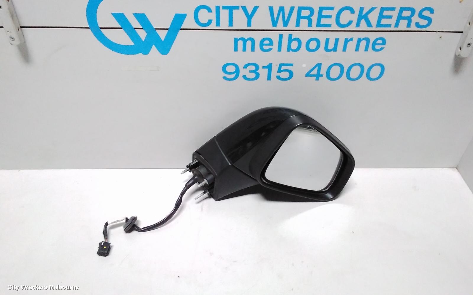 HOLDEN TRAX RIGHT DOOR MIRROR, TJ SERIES, LS, 08/2013 - 09/2016