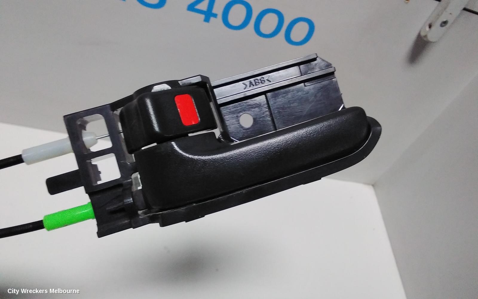 TOYOTA HIACE DOOR/BOOT/GATE LOCK, LEFT FRONT DOOR LOCK, TRH/KDH, 03/2005 - 04/2019