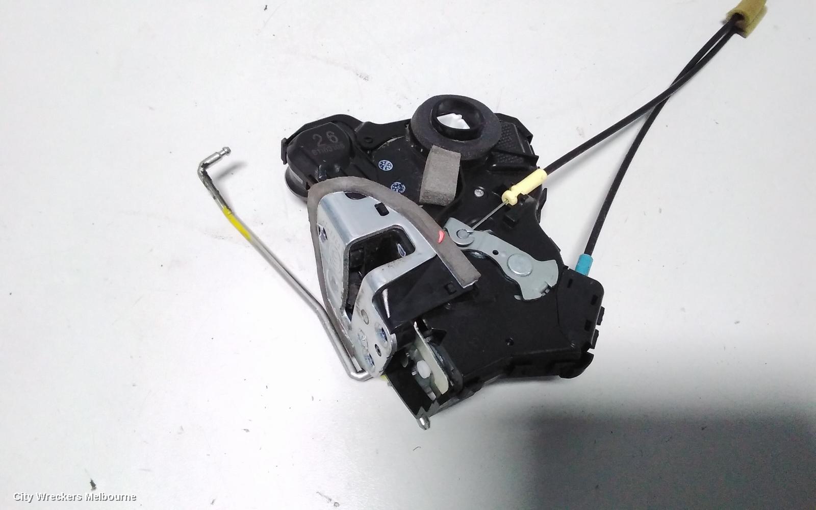 TOYOTA HIACE DOOR/BOOT/GATE LOCK, LEFT FRONT DOOR LOCK, TRH/KDH, 03/2005 - 04/2019