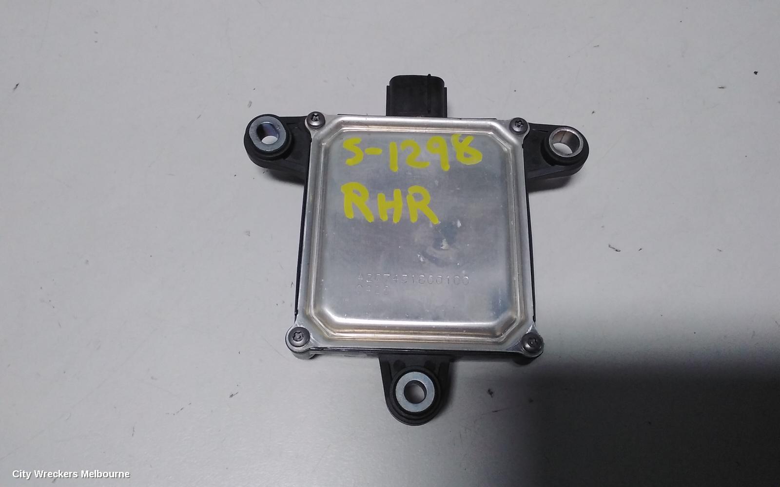 TOYOTA COROLLA, E210, 07/2018 ONWARDS, RHR  BLIND SPOT MODUEL : 71792