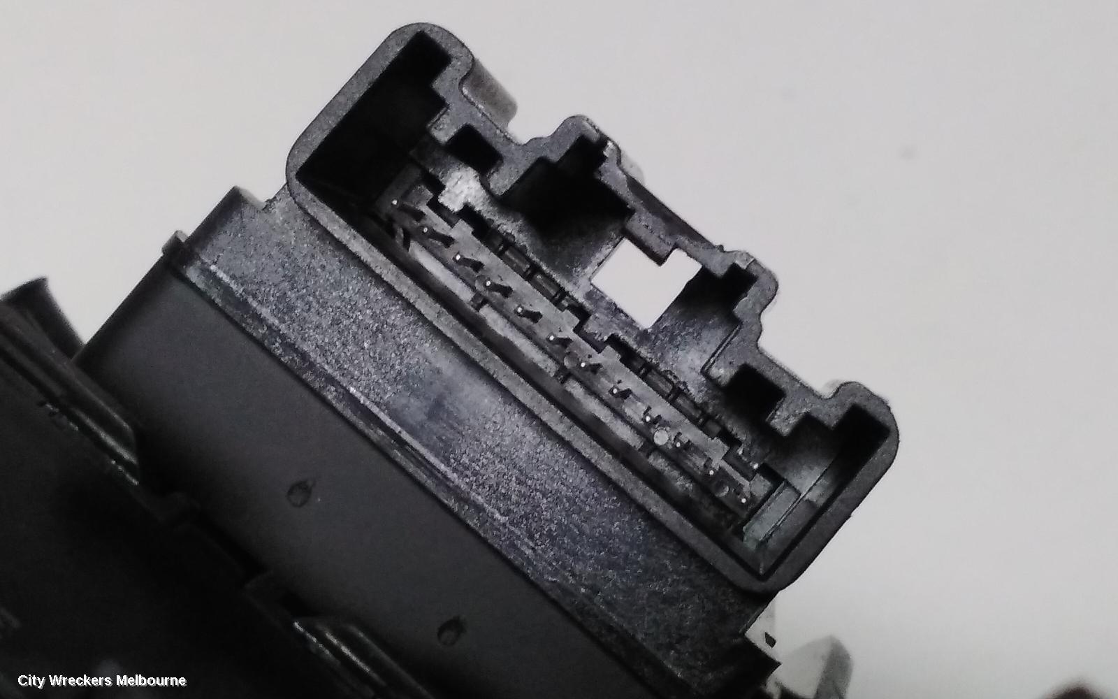 HOLDEN CRUZE PWR DR WIND SWITCH, RH FRONT (MASTER SWITCH), JH, 03/2011 - 01/2017