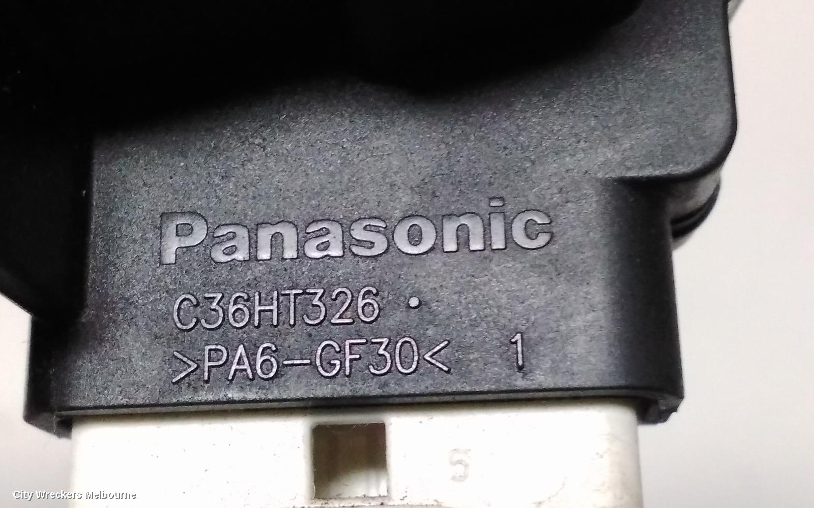 TOYOTA AURION COMBINATION SWITCH, FLASHER SWITCH, GSV50R, 02/2012 - 08/2017