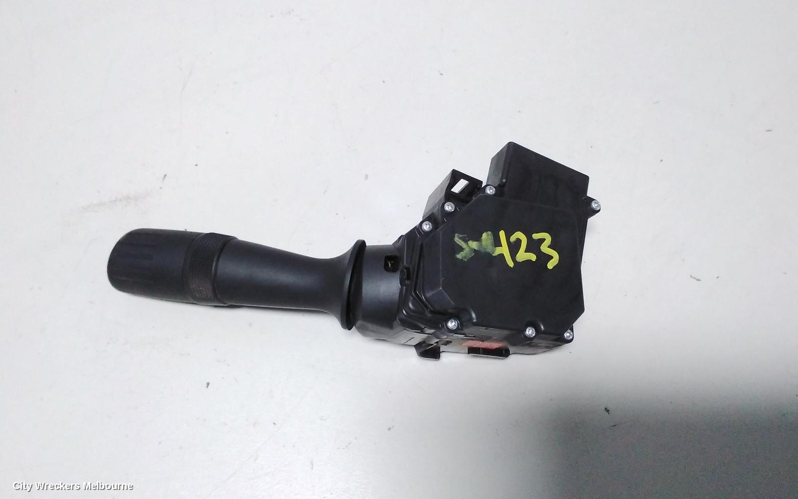 TOYOTA AURION COMBINATION SWITCH, WIPER SWITCH, GSV50R, 02/2012 - 08/2017