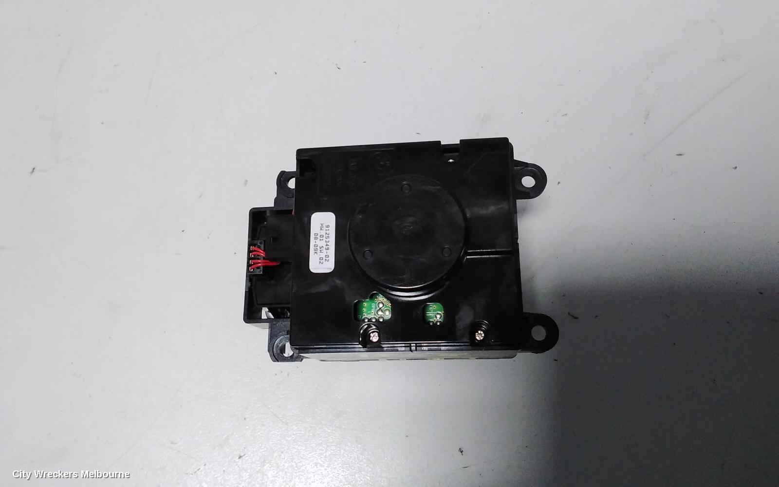 BMW X5, E70, 12/2006 - 08/2013, I DRIVE CONTROL: 71892