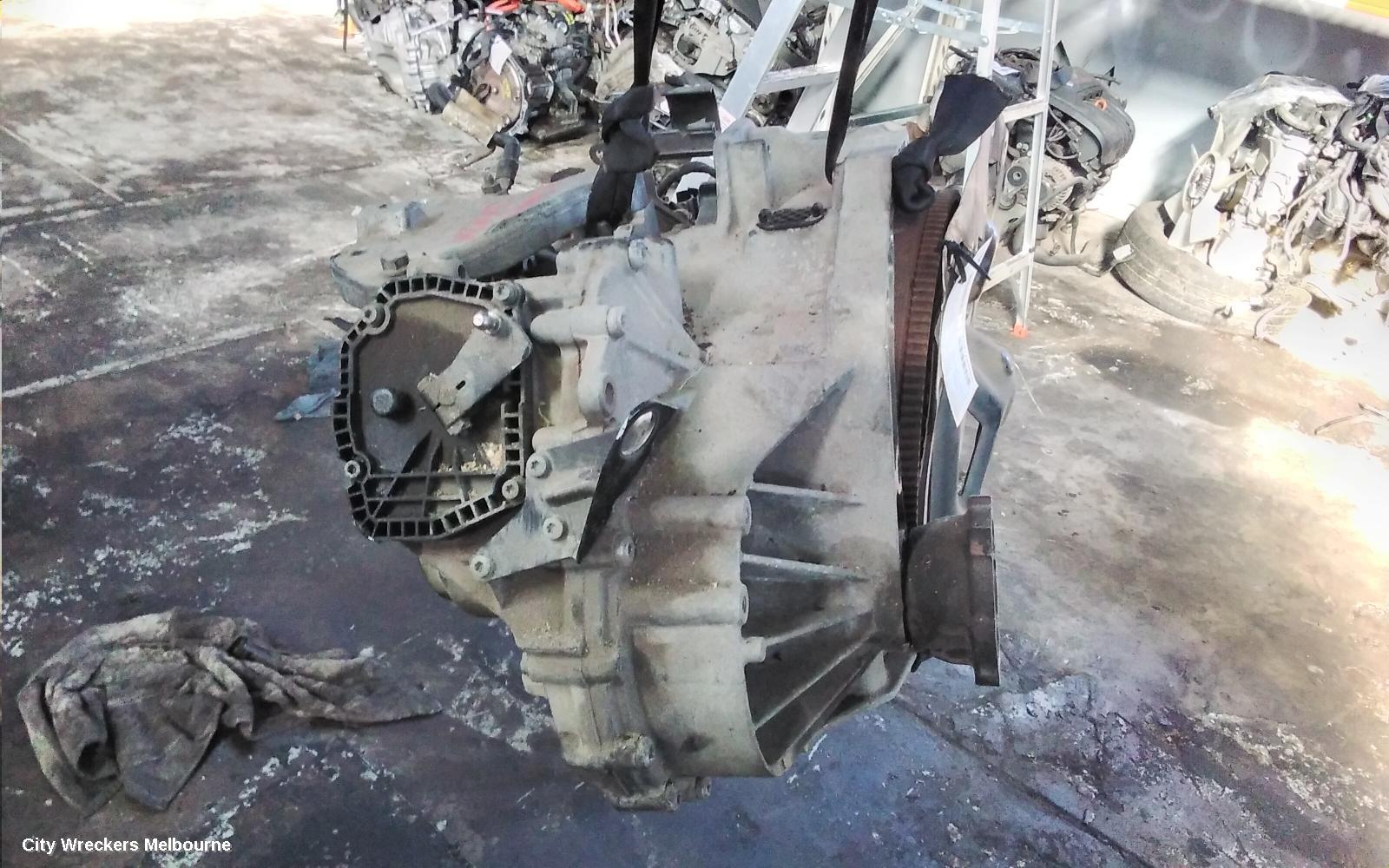 VOLKSWAGEN JETTA TRANS/GEARBOX, AUTO, PETROL, 1.4, TURBO/SCHARGED, 1B, LKP CODE, 01/2009 - 03/2013