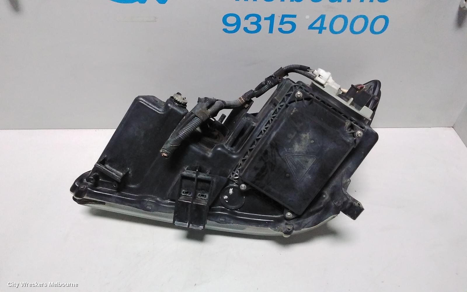 LEXUS RX SERIES RIGHT HEADLAMP, MCU3#, XENON, LENS# 48-66 KOITO, 08/2004 - 11/2005
