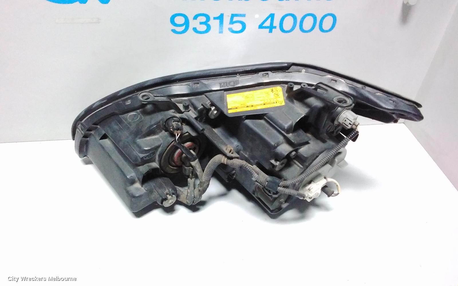 LEXUS RX SERIES RIGHT HEADLAMP, MCU3#, XENON, LENS# 48-66 KOITO, 08/2004 - 11/2005