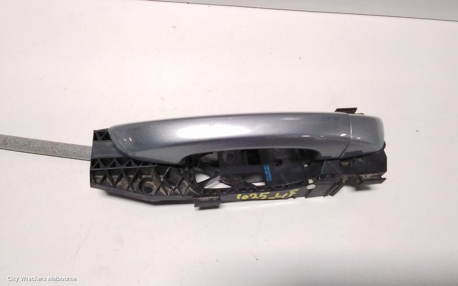 TOYOTA RAV4 DOOR HANDLE, OUTER, RH FRONT, ACA33, 11/2005 - 11/2012