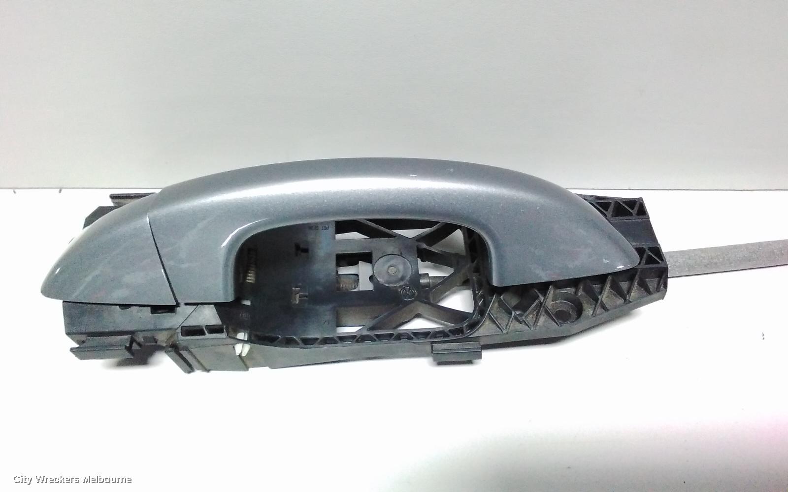TOYOTA RAV4 DOOR HANDLE, OUTER, RH FRONT, ACA33, 11/2005 - 11/2012