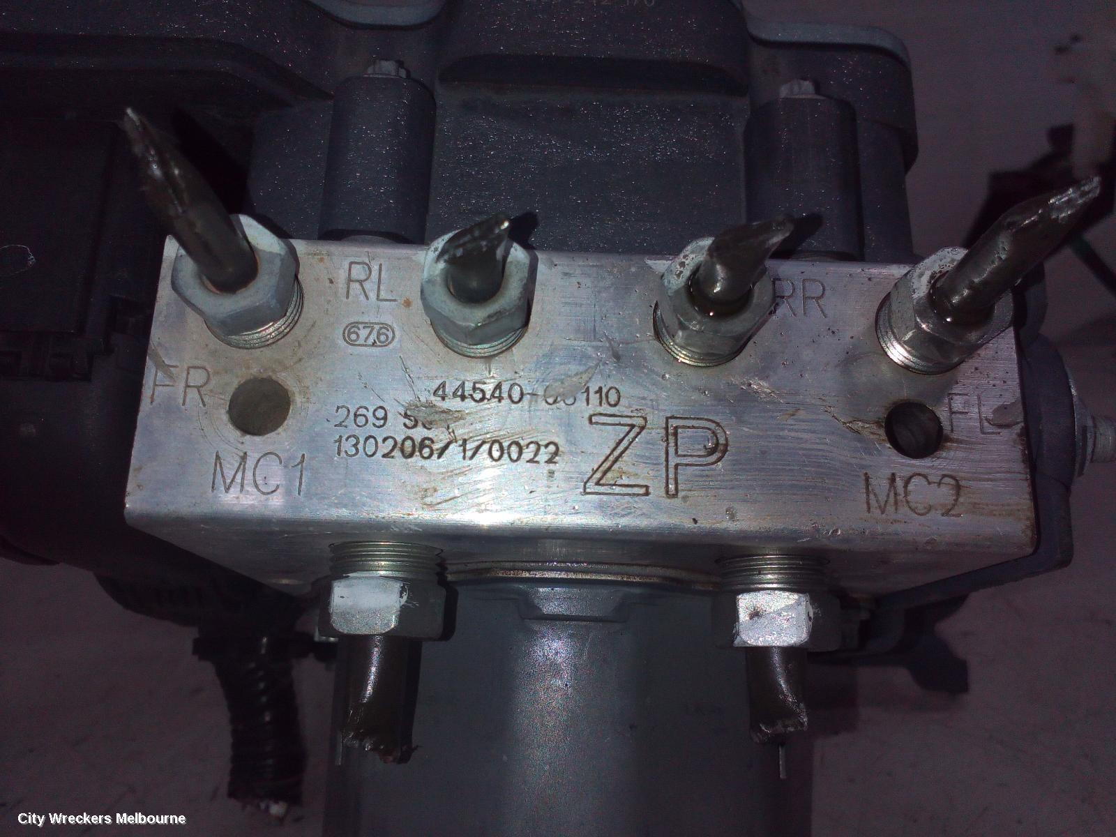 TOYOTA AURION ABS PUMP/MODULATOR, GSV50R, P/N 4454006110, 02/2012 - 08/2017