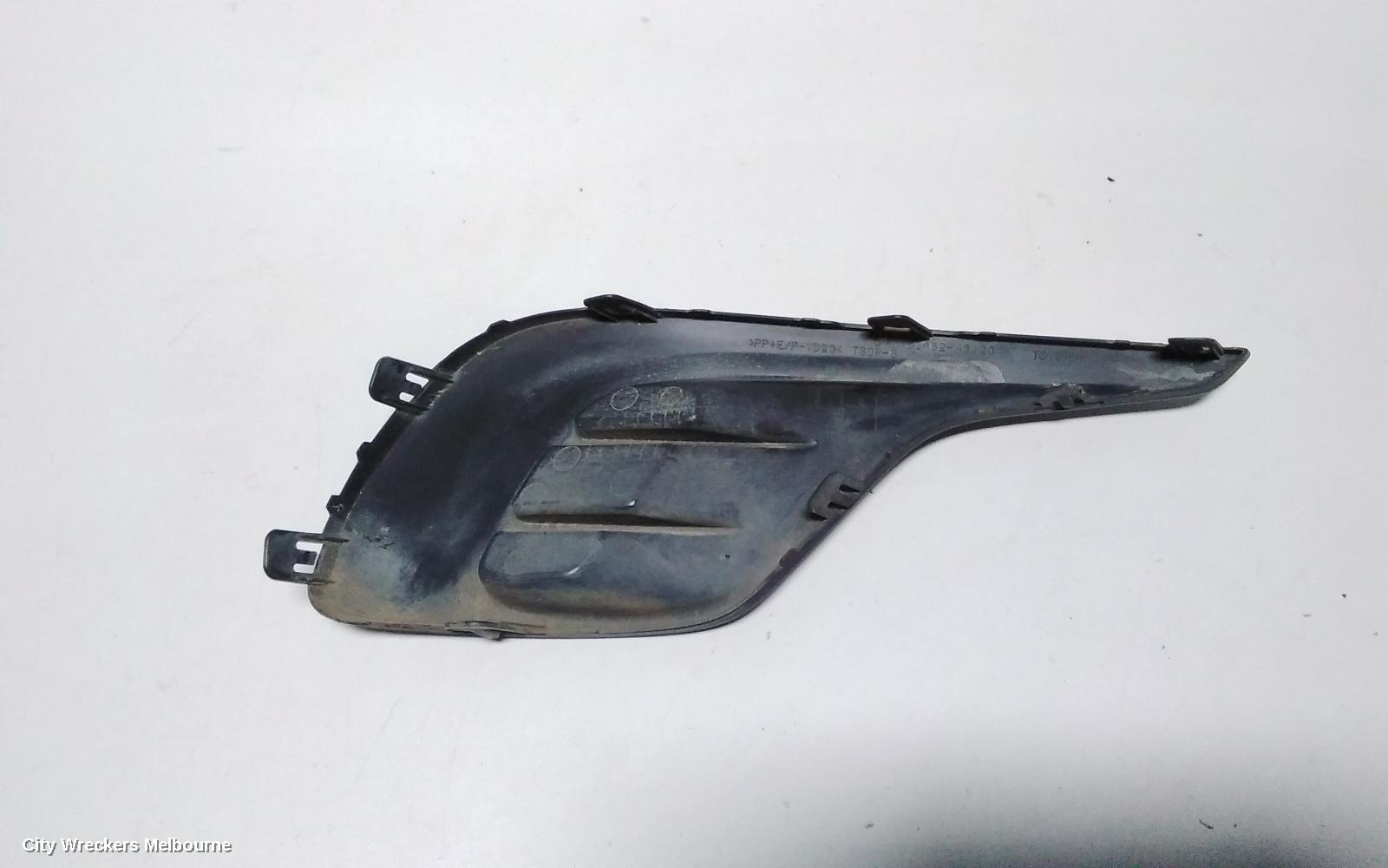 TOYOTA KLUGER LEFT INDICATOR/FOG/SIDE, BUMPER FOGLAMP, GSU40-GSU45, 07/2010 - 02/2014
