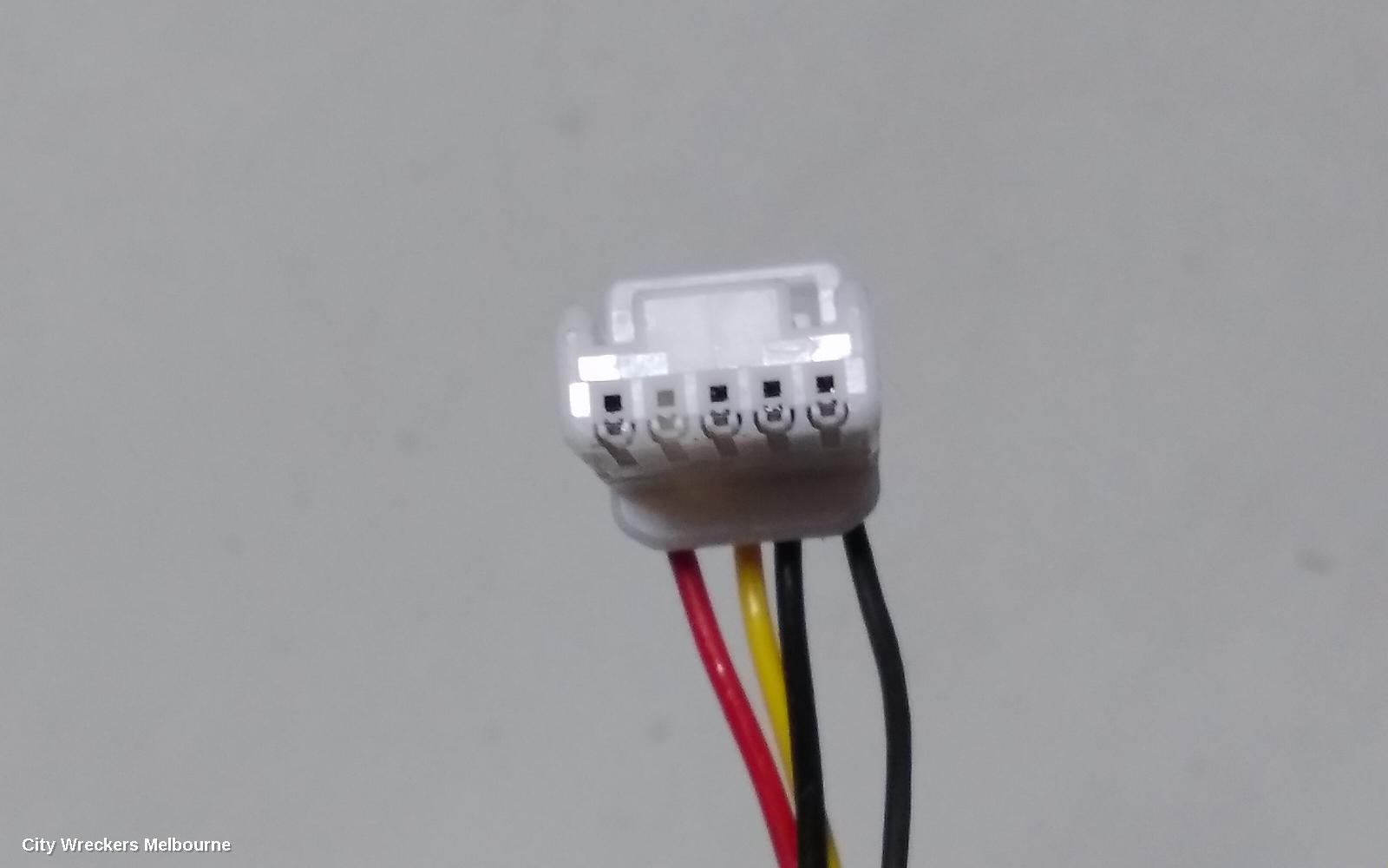 MAZDA CX3 REVERSE CAMERA, REVERSE CAMERA, DK, 03/2015 - 08/2018