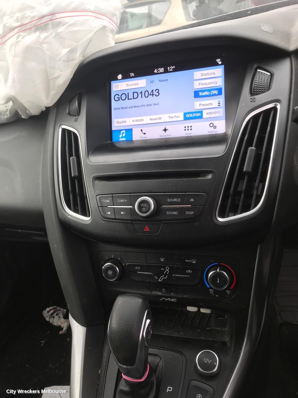 FORD FOCUS HEATER/AC CONTROLS, MANUAL CLIMATE CONTROL TYPE, LZ, 10/2014 - 11/2018