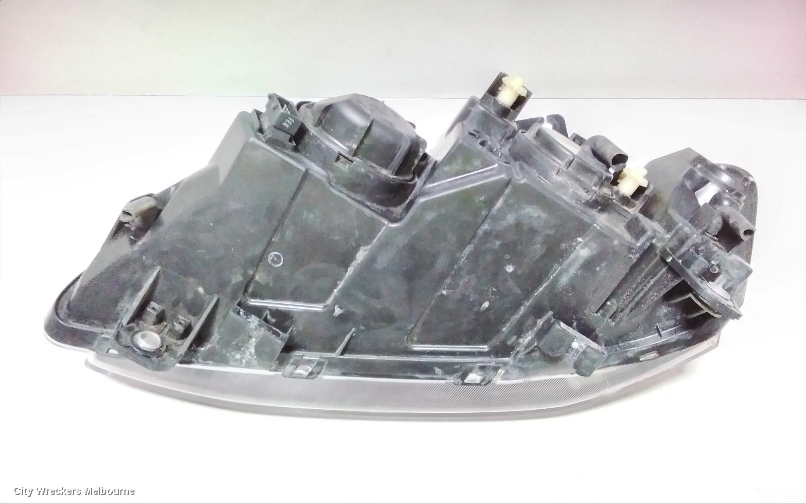 HOLDEN COMMODORE RIGHT HEADLAMP, VE SII, SS/SV6/OMEGA, BLACK INSERT TYPE, 09/2010 - 04/2013