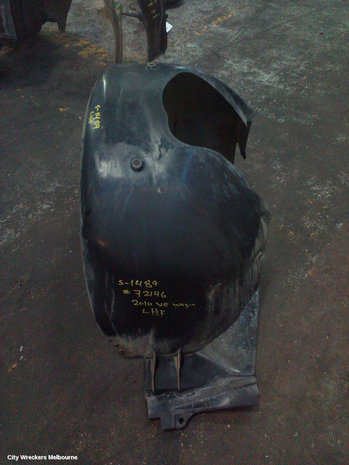 HOLDEN COMMODORE LEFT GUARD LINER, VE, FRONT, 08/2006 - 04/2013