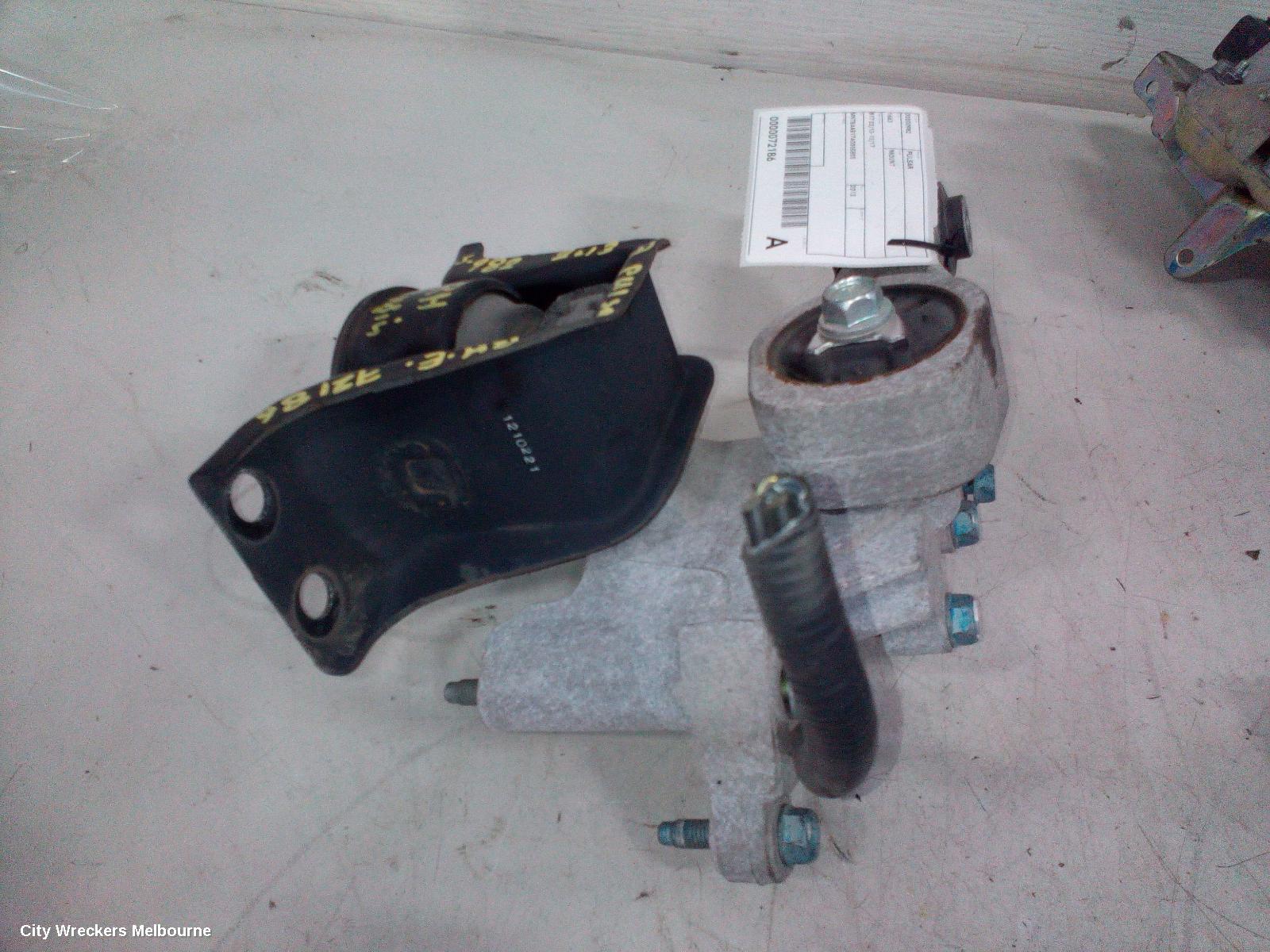 NISSAN PULSAR MOUNT, B17 02/2013 - 12/2017