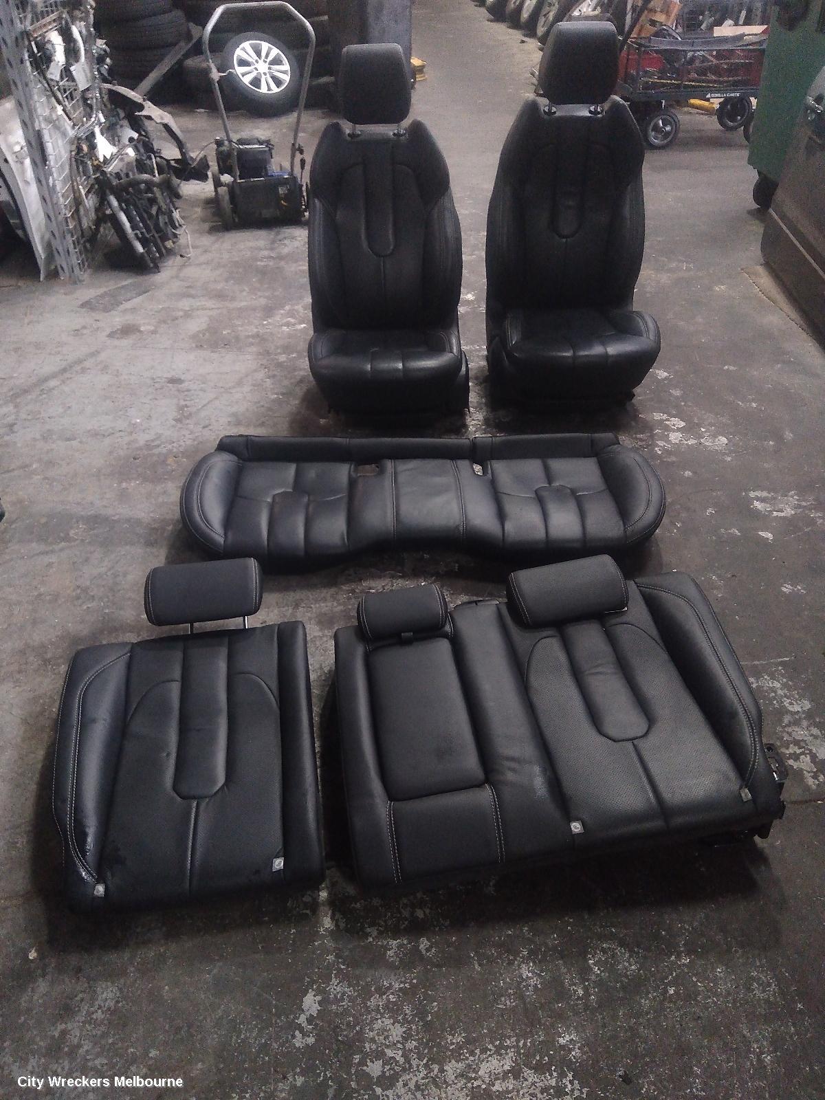 LAND ROVER RANGEROVER EVOQUE COMPLETE INTERIOR, L538, 5DR WAGON, LEATHER, GREY, 11/2011 - 01/2019